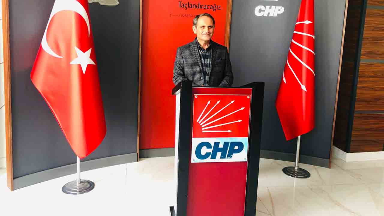 Başkan Keleş, Pazar esnafını ziyaret etti