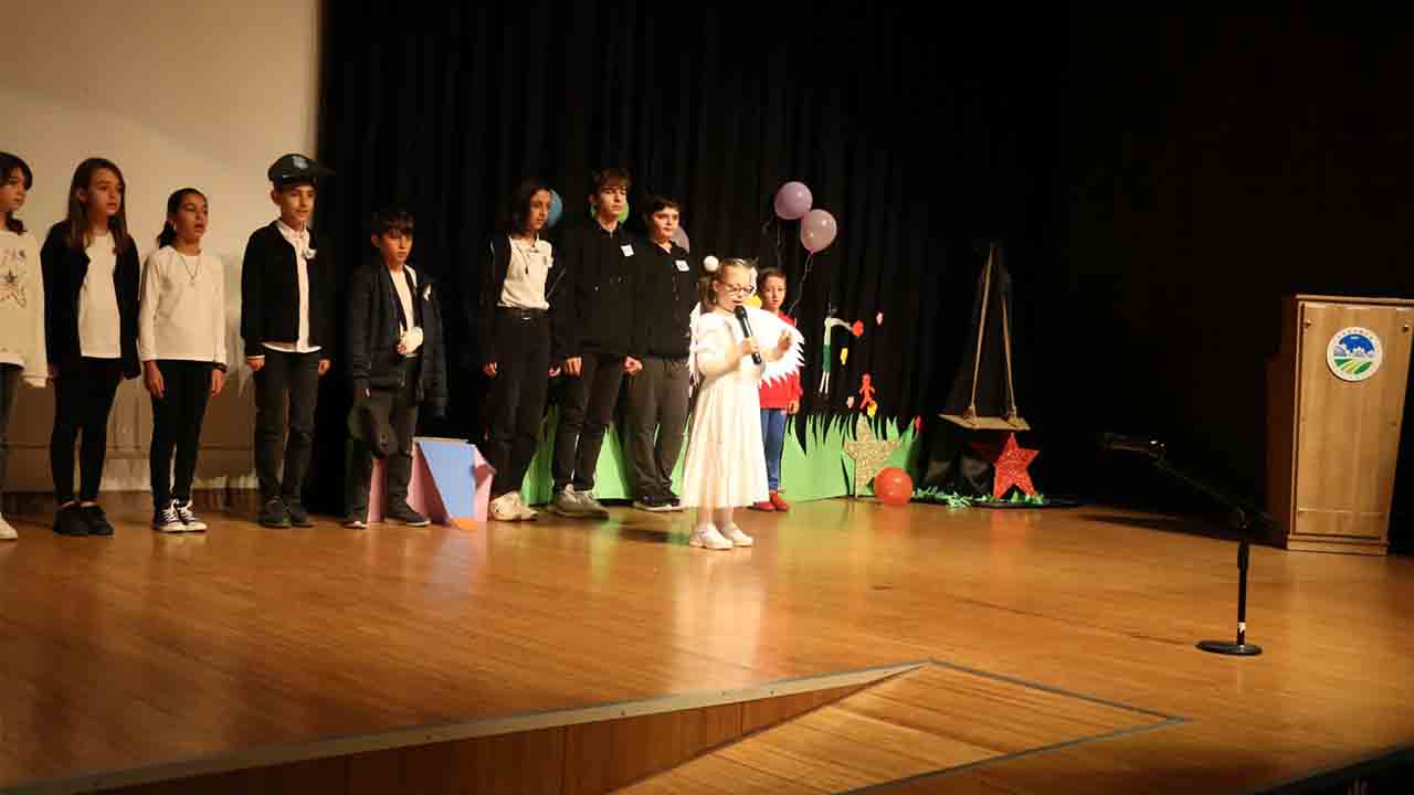 Akyazı SGM’de ‘Çocuk Hakları Günü’ coşkusu