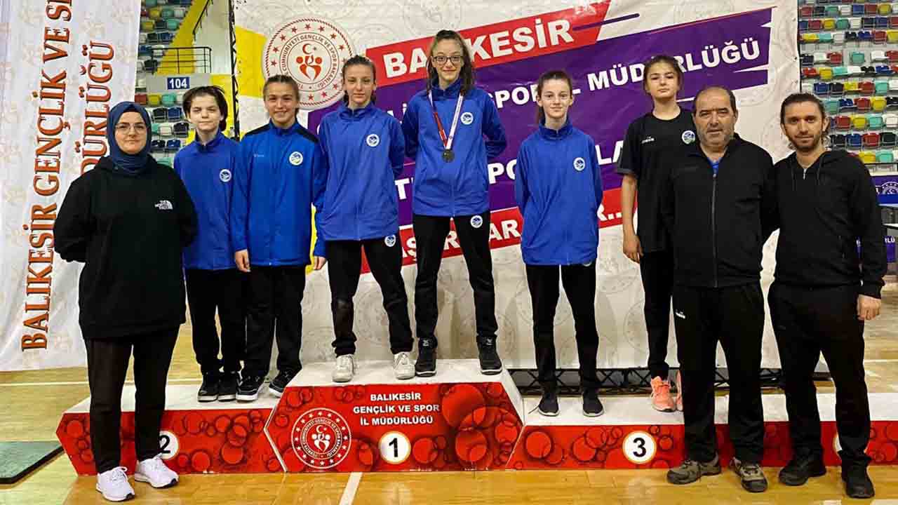 Büyükşehir’in raketleri Türkiye Şampiyonası yolunda