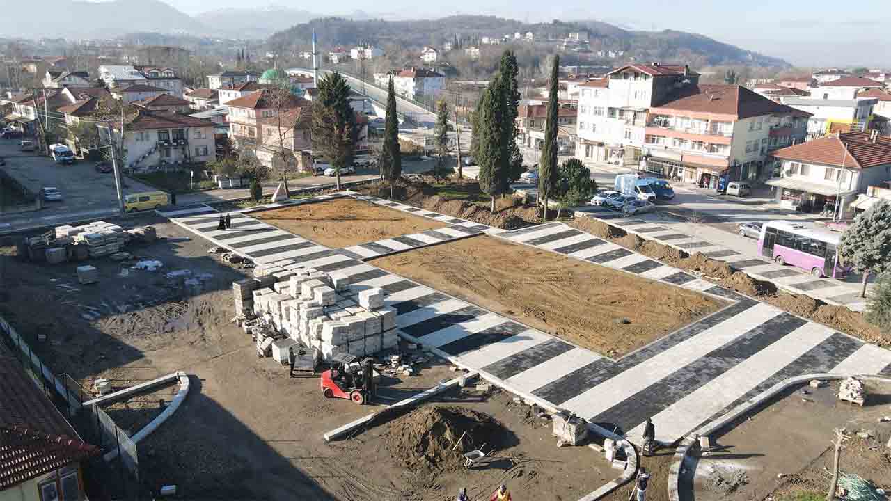 Arifiye Yeni bir meydan daha kazanıyor