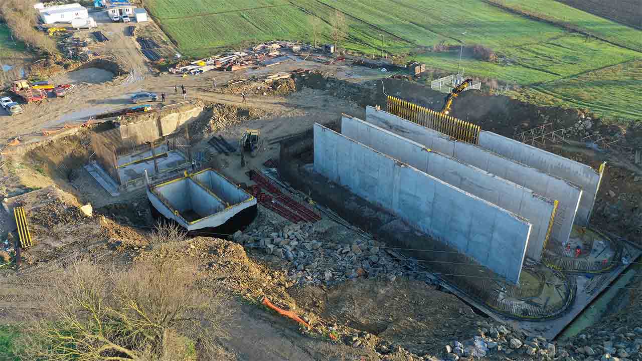 Büyükşehir Kaynarca’nın dev projesinde aralıksız şekilde çalışıyor