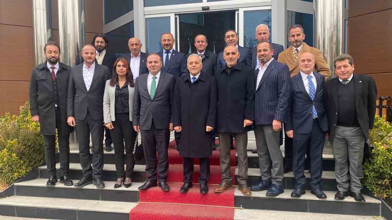 Cengiz Bayar; “Müteahhitlik daha disiplinli meslek haline gelecek”