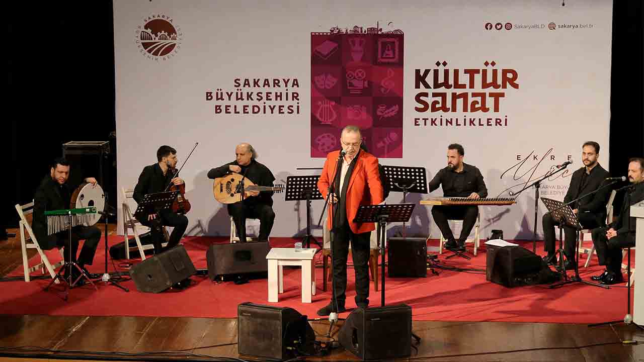 ‘Akif’in Nefesi’ gönülleri mest etti