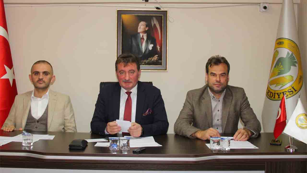 Ferizli Belediyesi yılın son meclis toplantısını gerçekleştirdi