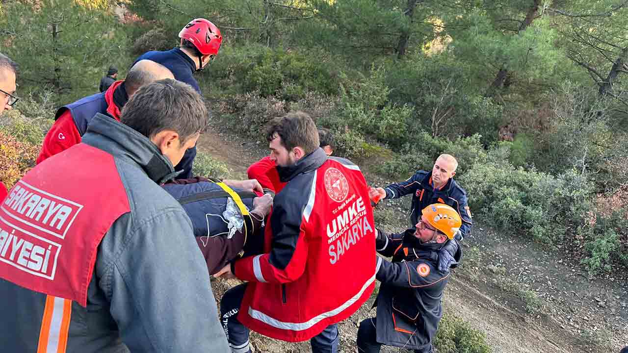 Ormanda düşerek yaralanan adam kurtarıldı