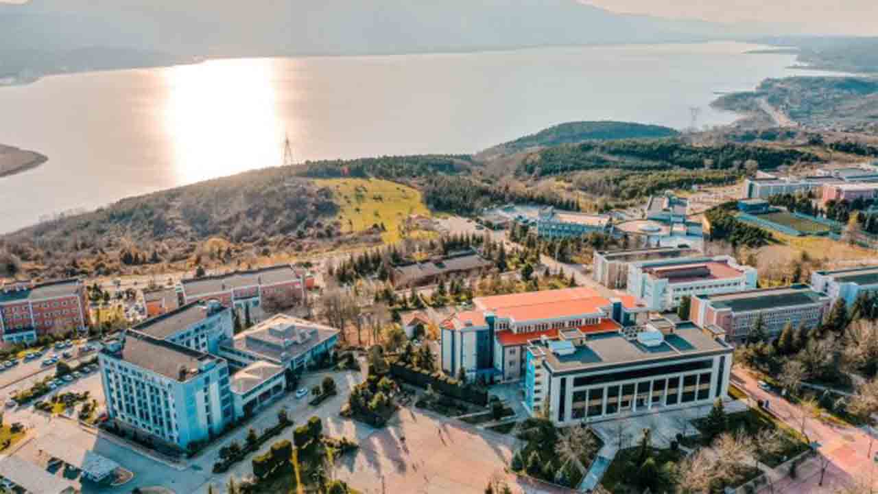 SAÜ’nün Araştırma Üniversitesi Olma Süreci Konuşuldu
