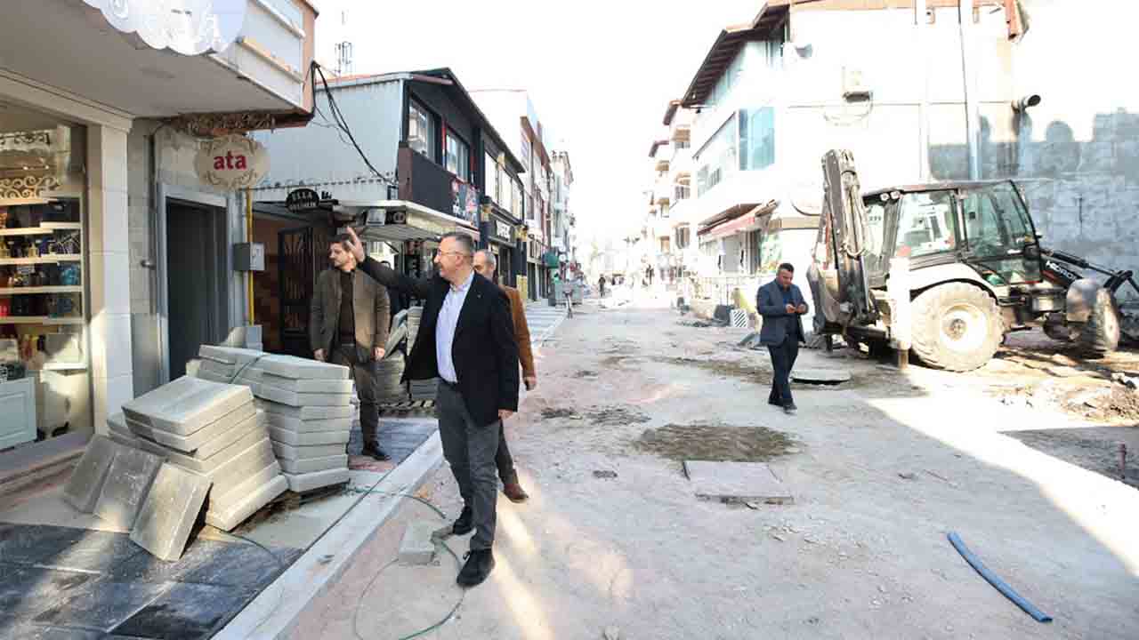 Papatya Sokak da çok mutlu