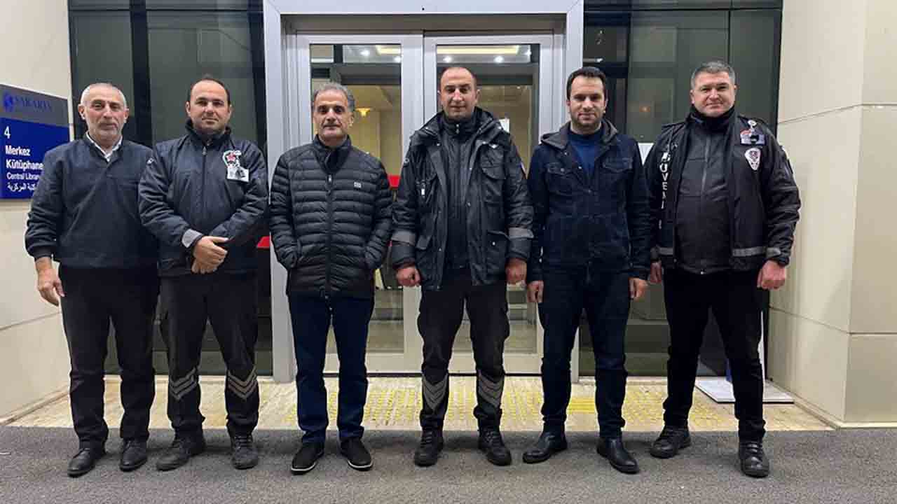 Rektör Al Yılbaşında Öğrencilerle bir araya geldi