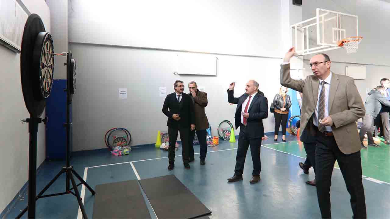 Erenler’de öğrenciler çok şanslı