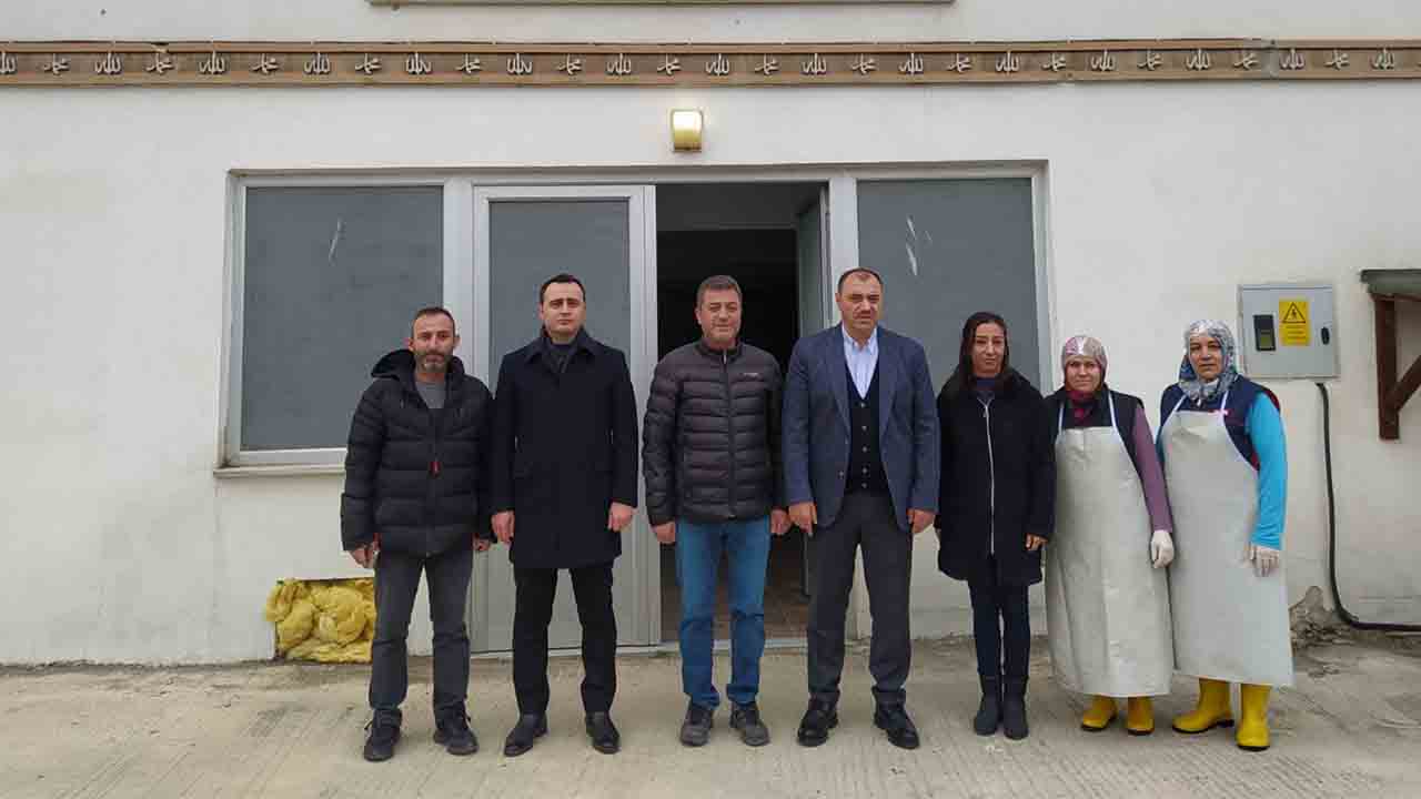 Vali Kaldırım Taraklı Ziraat Odası üretim tesisini gezdi