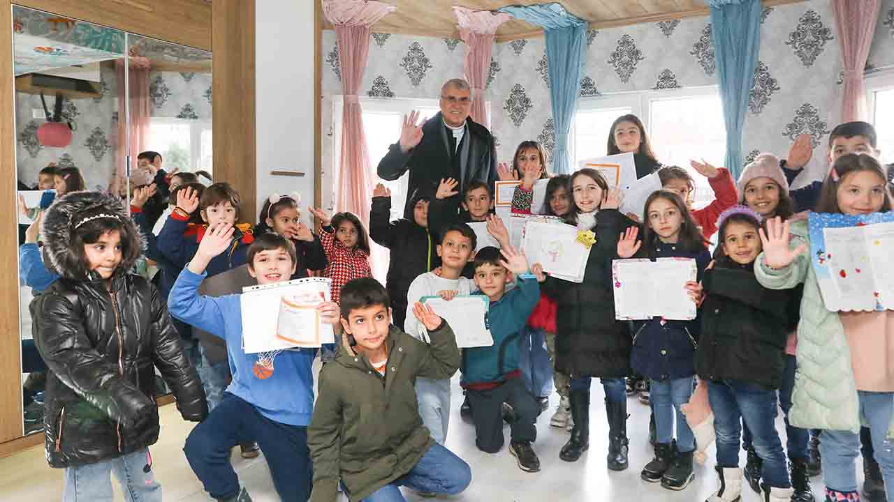 Ters Ev kapılarını bugün ücretsiz açtı