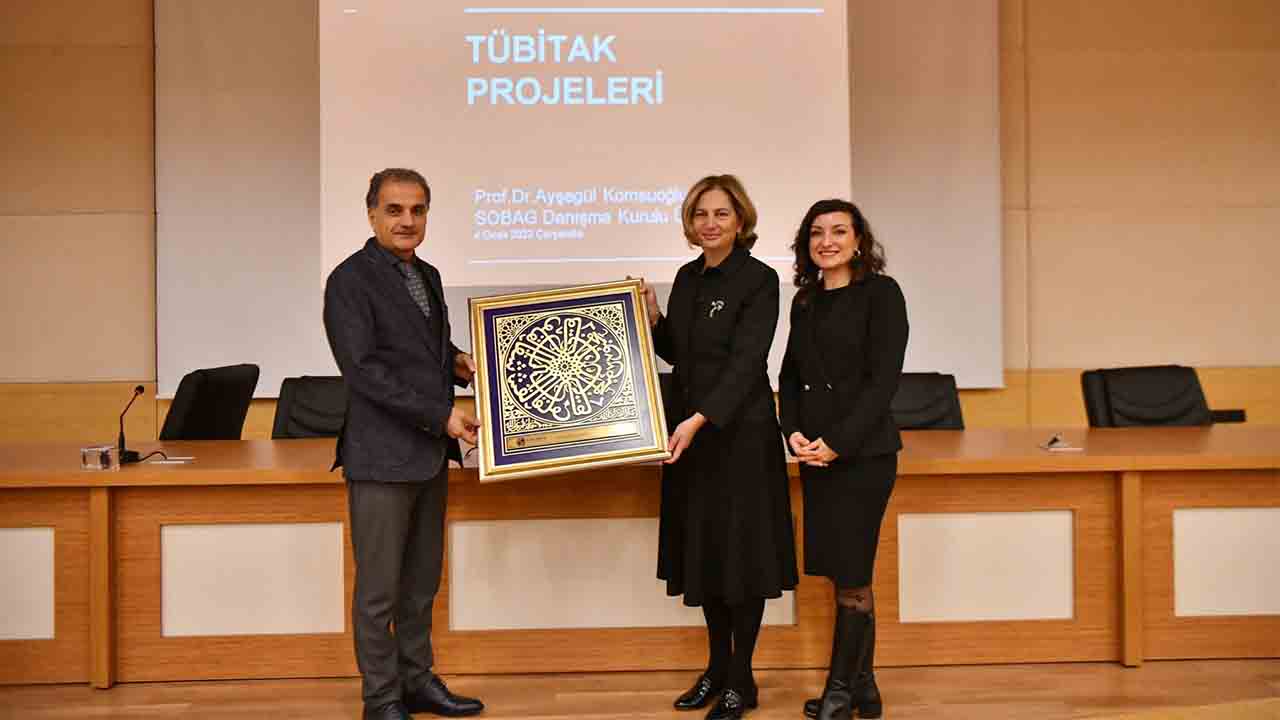 Sosyal Bilimler Alanındaki Projelerde hâkimiyet önemli