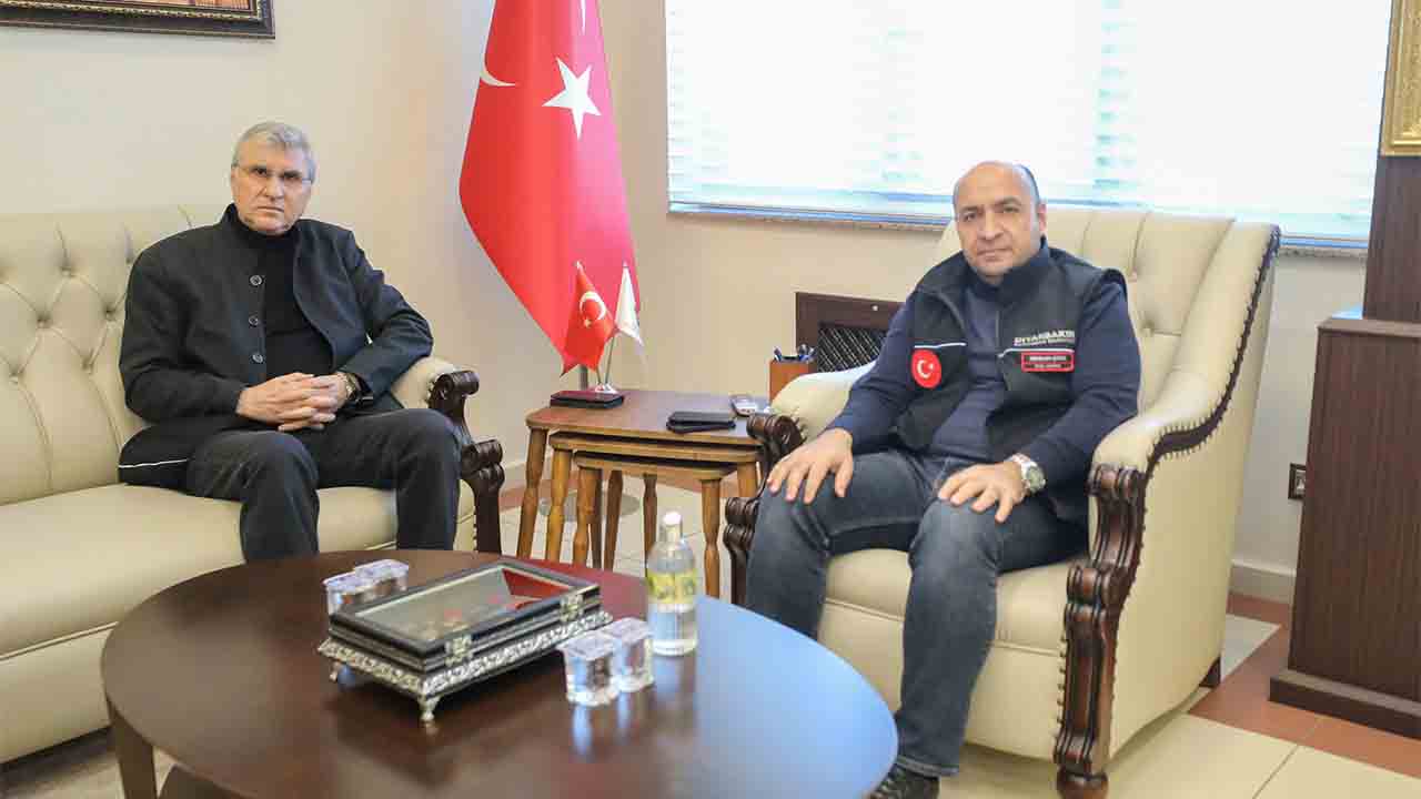 Başkan Yüce Diyarbakır’da: “Dertlere derman olmaya geldik”