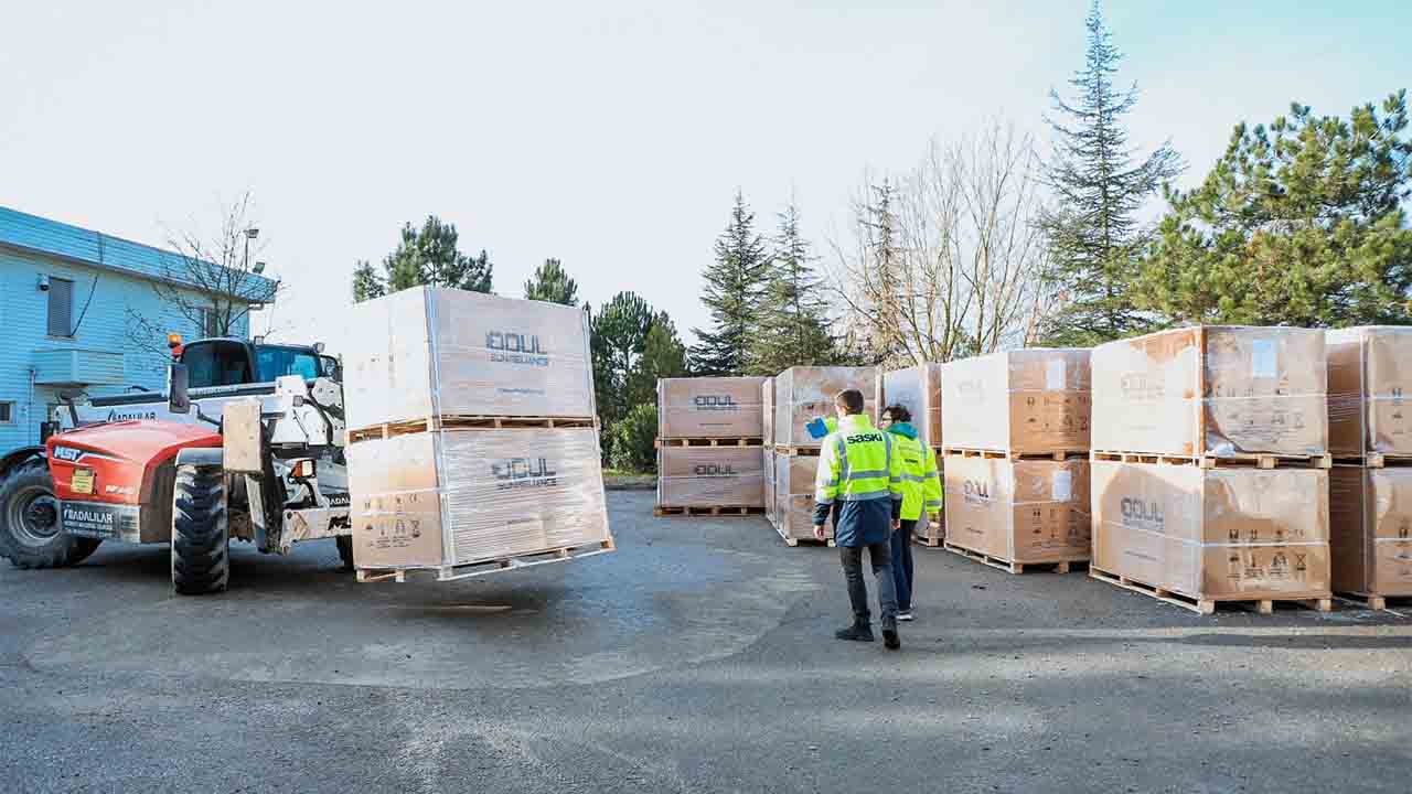 Sakarya’nın enerjisine katkı sağlayacak 14 bin panelin teslimatı tamamlandı