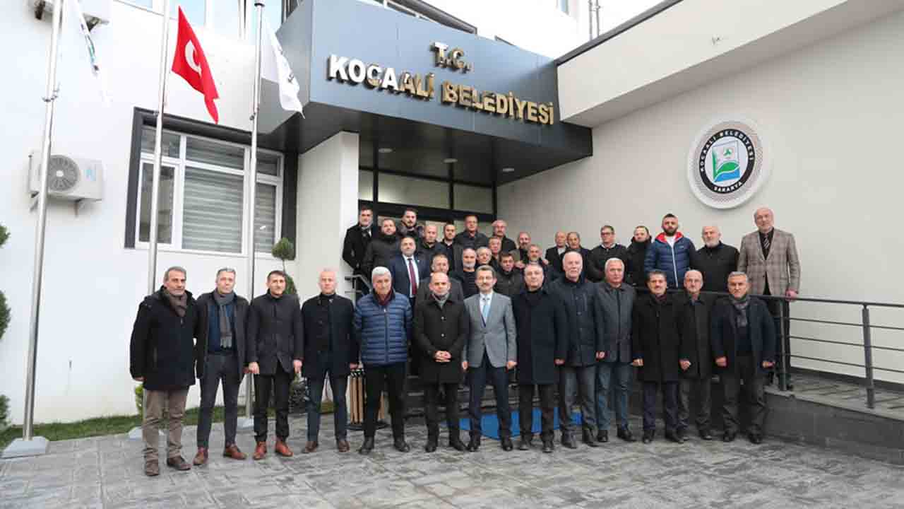 Kocaali’de deprem için “Nakdi” yardım çalışması başlatıldı