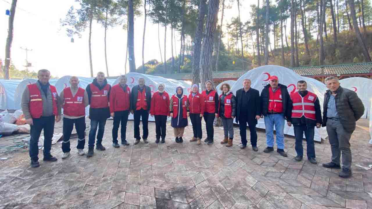 Nur GÜLŞAN; “Deprem bölgesinde yardımlarımız devam ediyor.”