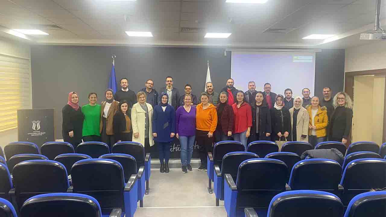 MYO Akademisyenlerine Proje Yazma Eğitimi