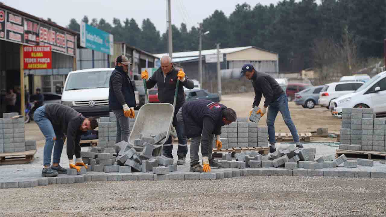 Hendek Küçük Sanayi sitesi güzelleşiyor