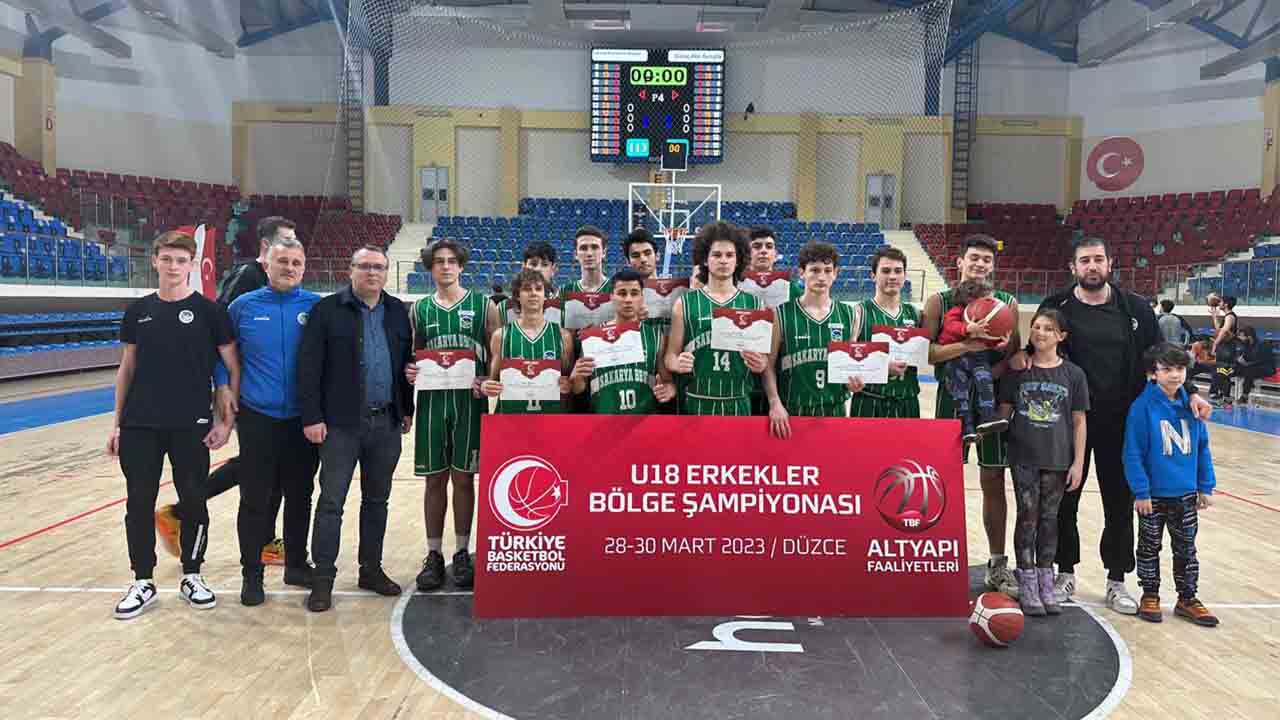 Büyükşehir’in basketbolcuları Anadolu Şampiyonası’nda