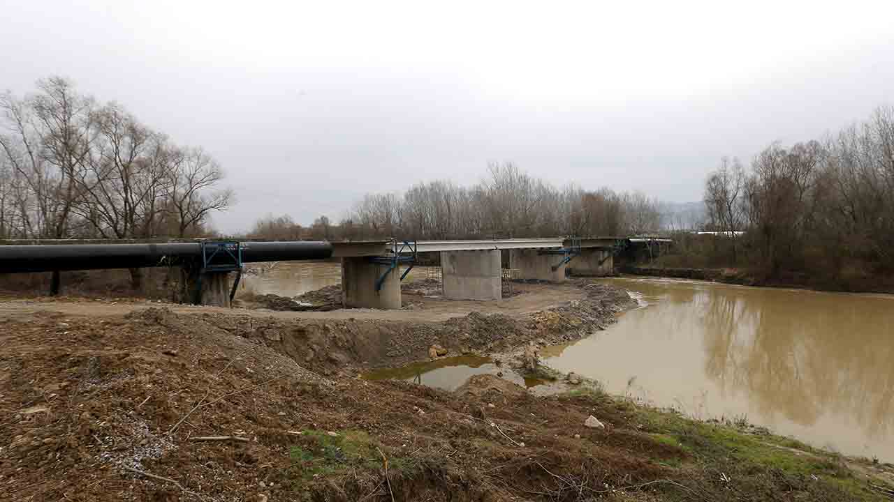 Mollaköy Köprüsü’nde sona gelindi
