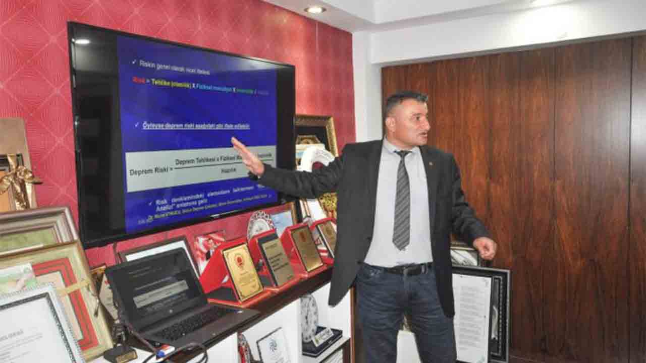 Öğretim Üyelerimiz Olası Afet Tedbirlerini yerel Yönetimle paylaştı