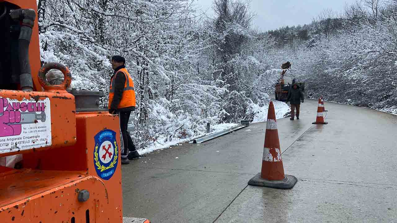 Büyükşehir’den can kaybını önlemek için kar-kış demiyor