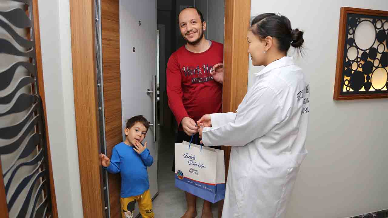 Serdivan Belediyesi, Yeni Doğanları Sevindirmek için Hoş Geldin hediyesi veriyor