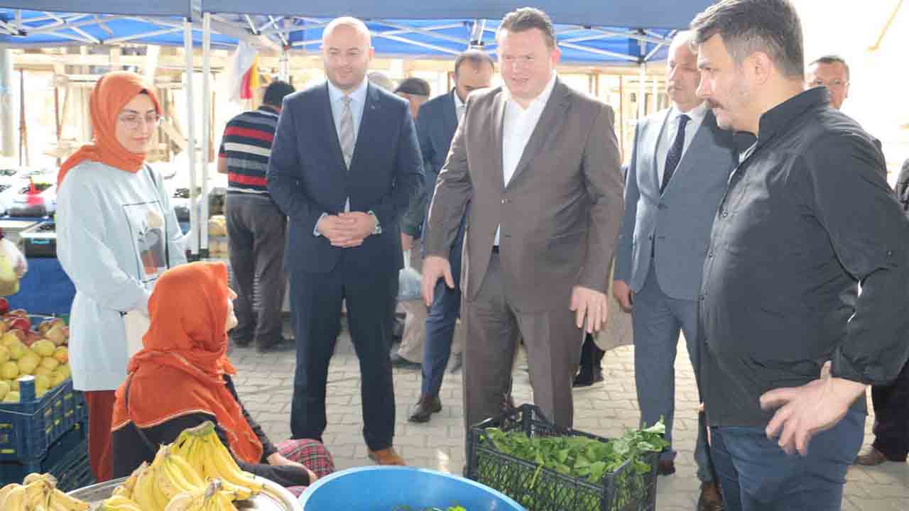 Taraklı’da MHP’den Esnaf Ziyaret