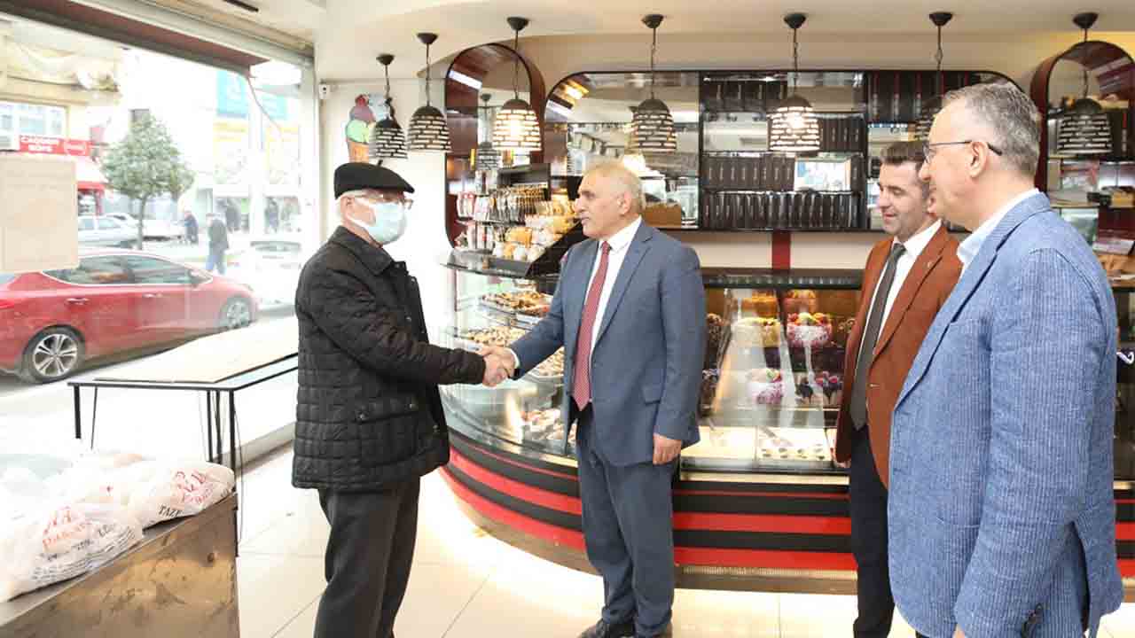 Ali İnci, Adapazarı’nın kalbinde vatandaşlarla buluştu