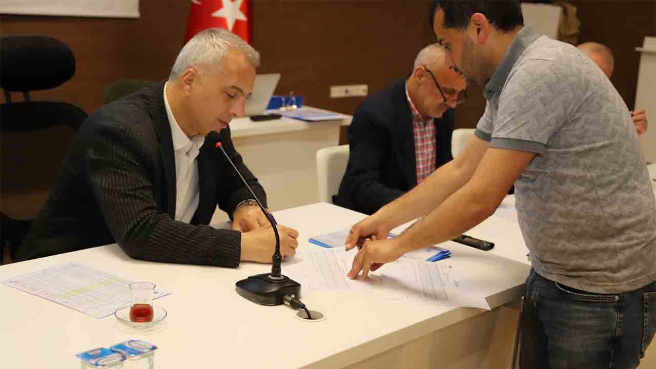 Hendek Belediyesi Gayrimenkul Kira ihaleleri tamamlandı