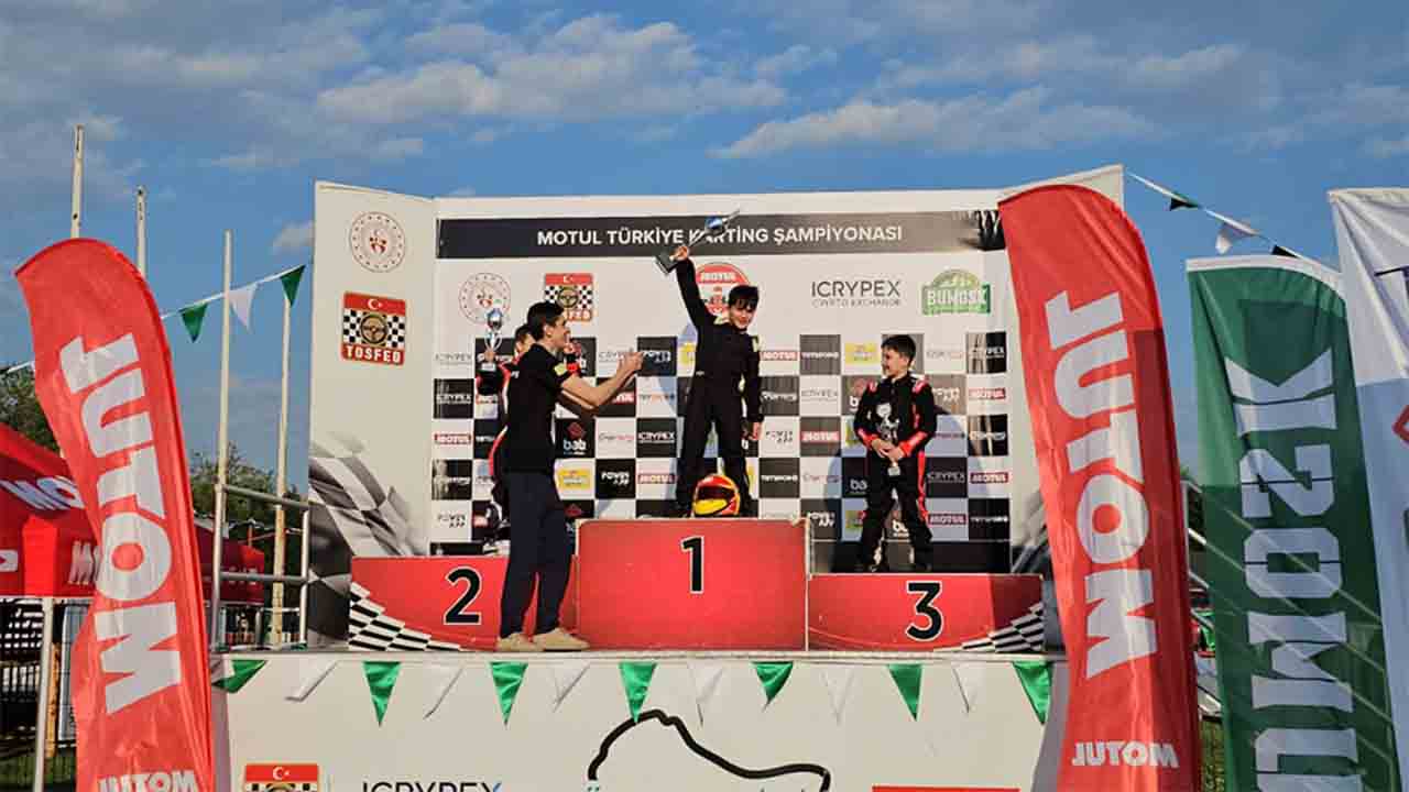 Karting şampiyonasına Büyükşehir yarışçıları damga vurdu