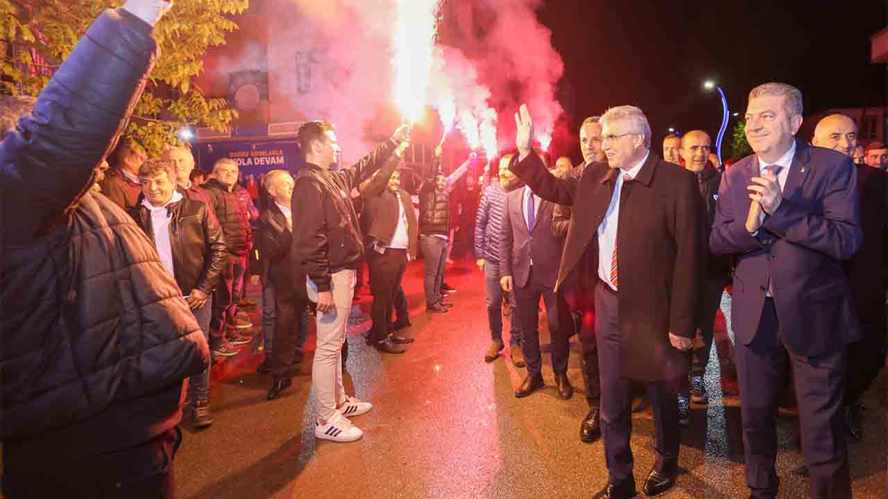 Hizmet ve eser siyasetinin tek adresi AK Parti’dir