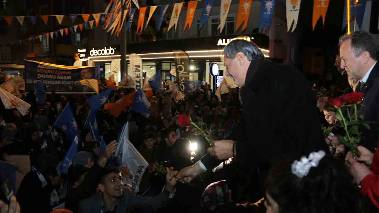 Başkan Alemdar Serdivan Halk Buluşmasına Katıldı