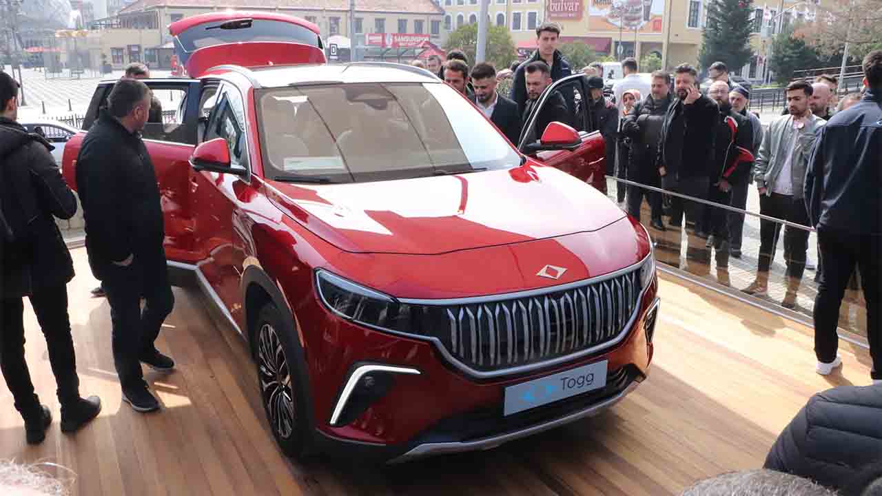 Yüce TOGG için merak edilen tarihi açıkladı: “TOGG’u meydana getiriyoruz”