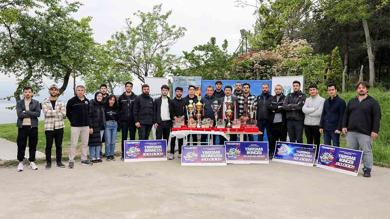 SUBÜ’de Teknofest başarıları kutlandı